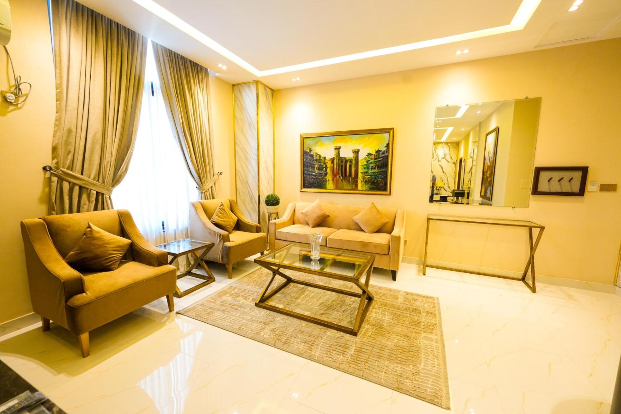 Pavilion Suites - Premium Aparthotel In Bahria Town ราวัลปินดี ภายนอก รูปภาพ