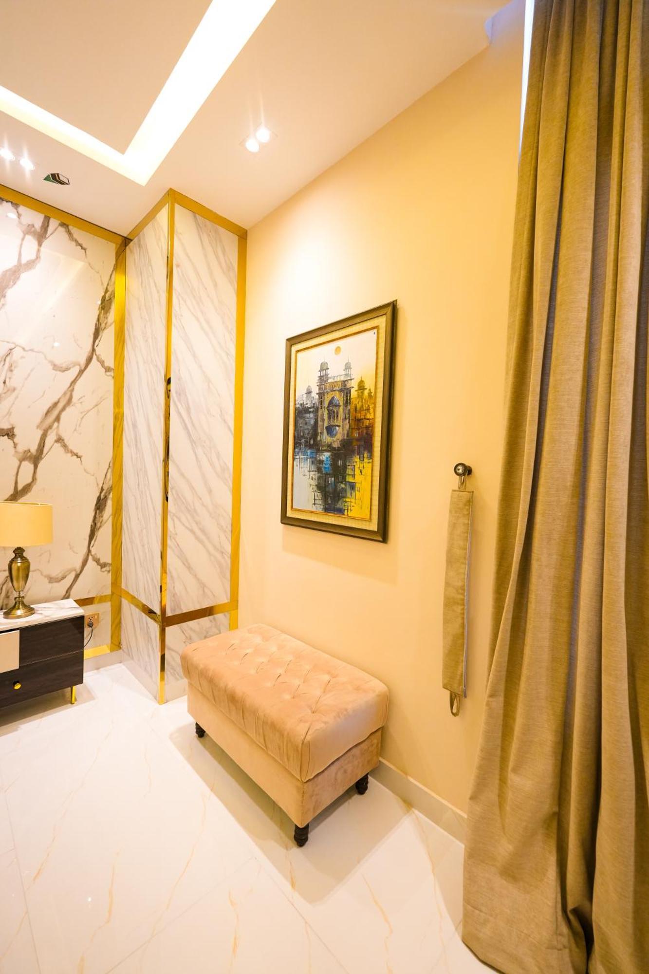 Pavilion Suites - Premium Aparthotel In Bahria Town ราวัลปินดี ภายนอก รูปภาพ