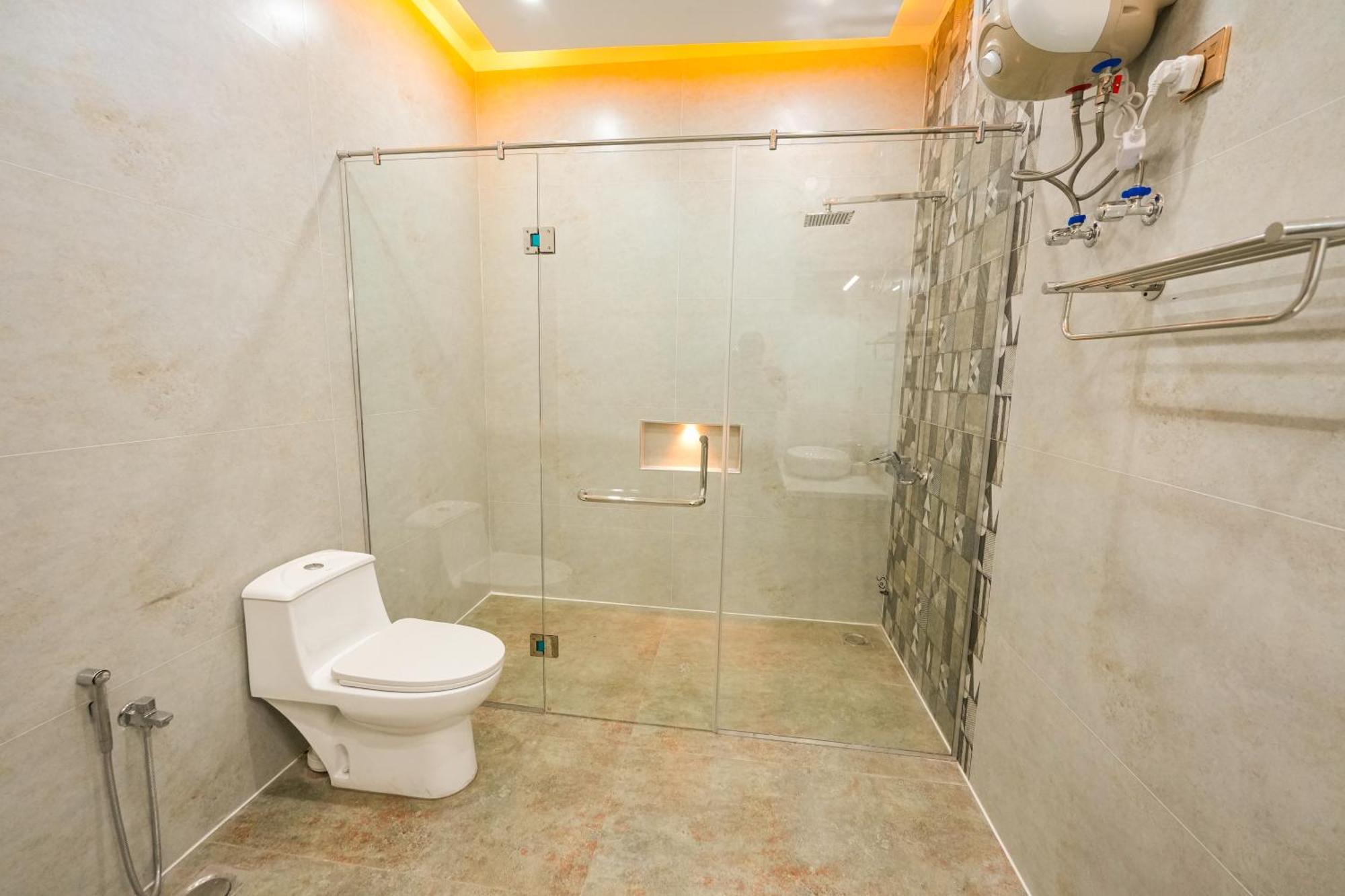 Pavilion Suites - Premium Aparthotel In Bahria Town ราวัลปินดี ภายนอก รูปภาพ